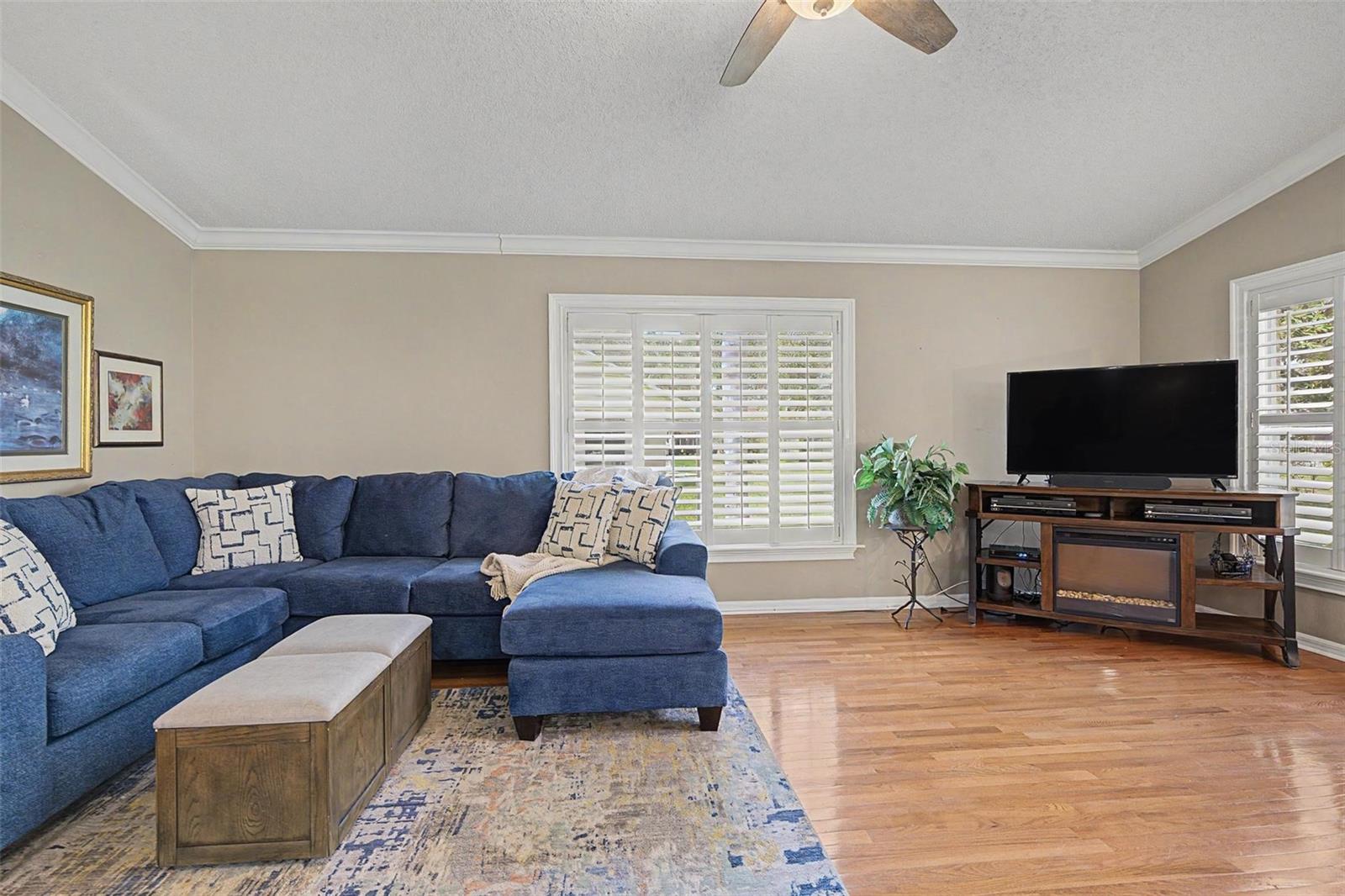 1427 FALLOWFIELD DR