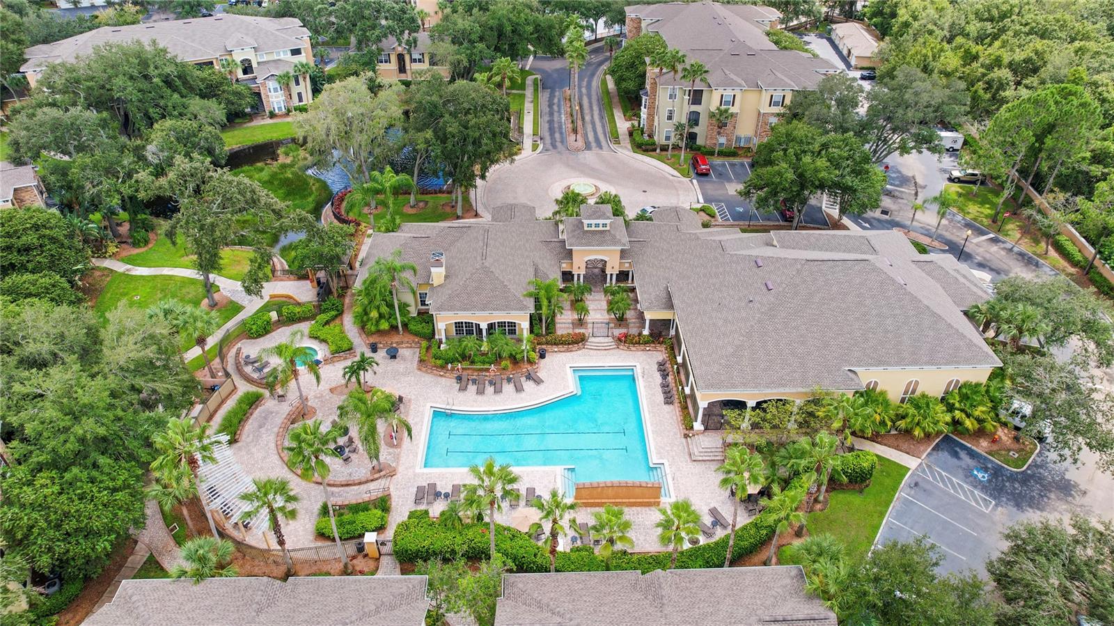 10105 COURTNEY OAKS CIR #203