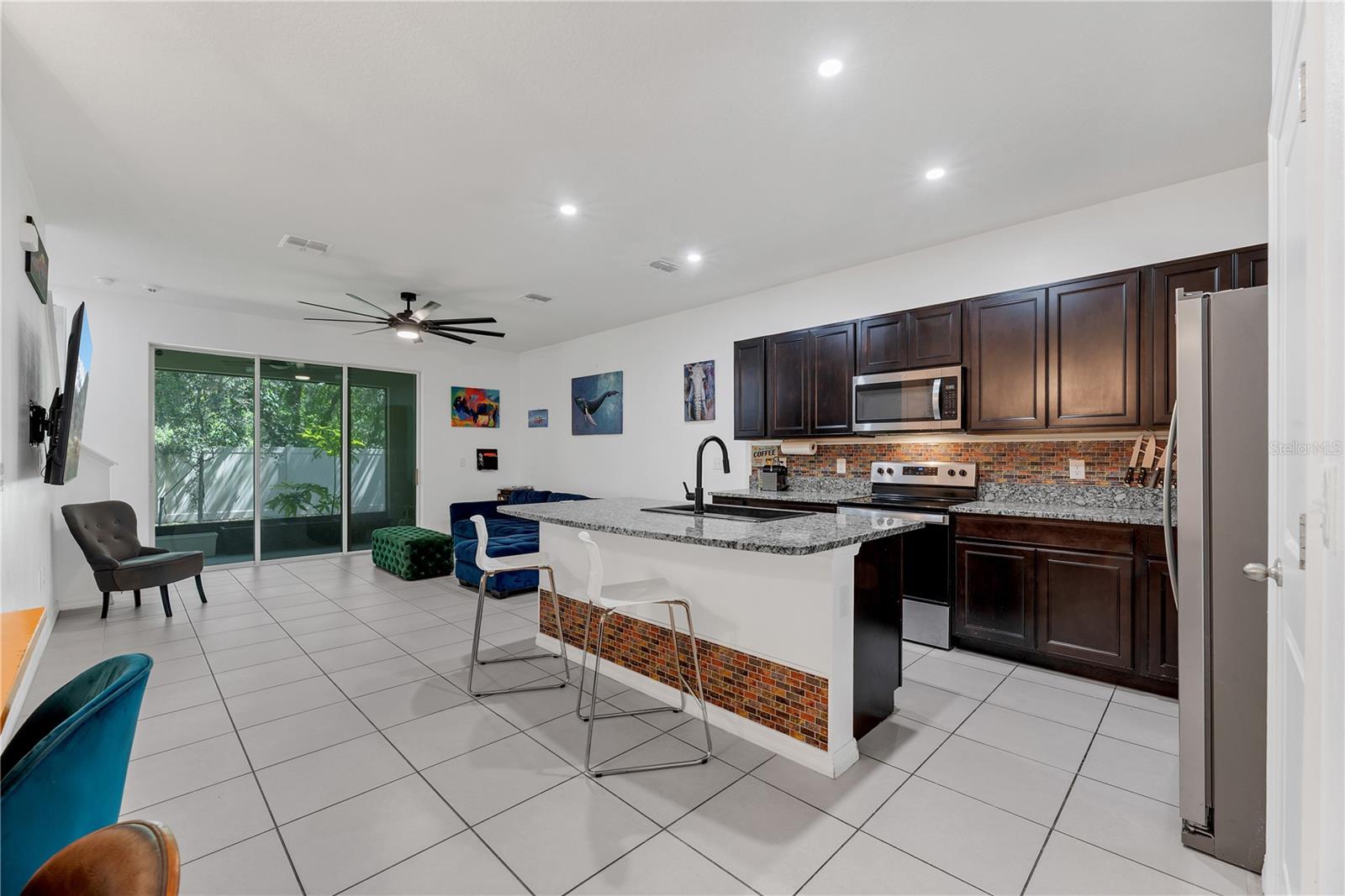 3209 PLEASANT WILLOW CT