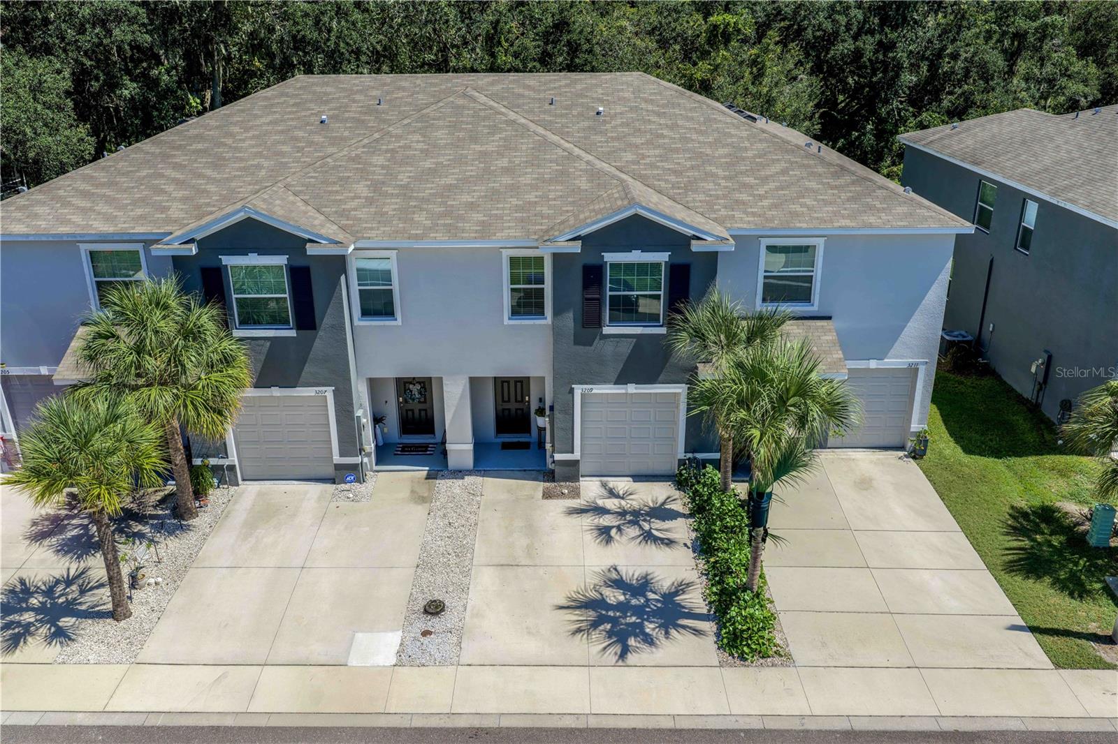 3209 PLEASANT WILLOW CT