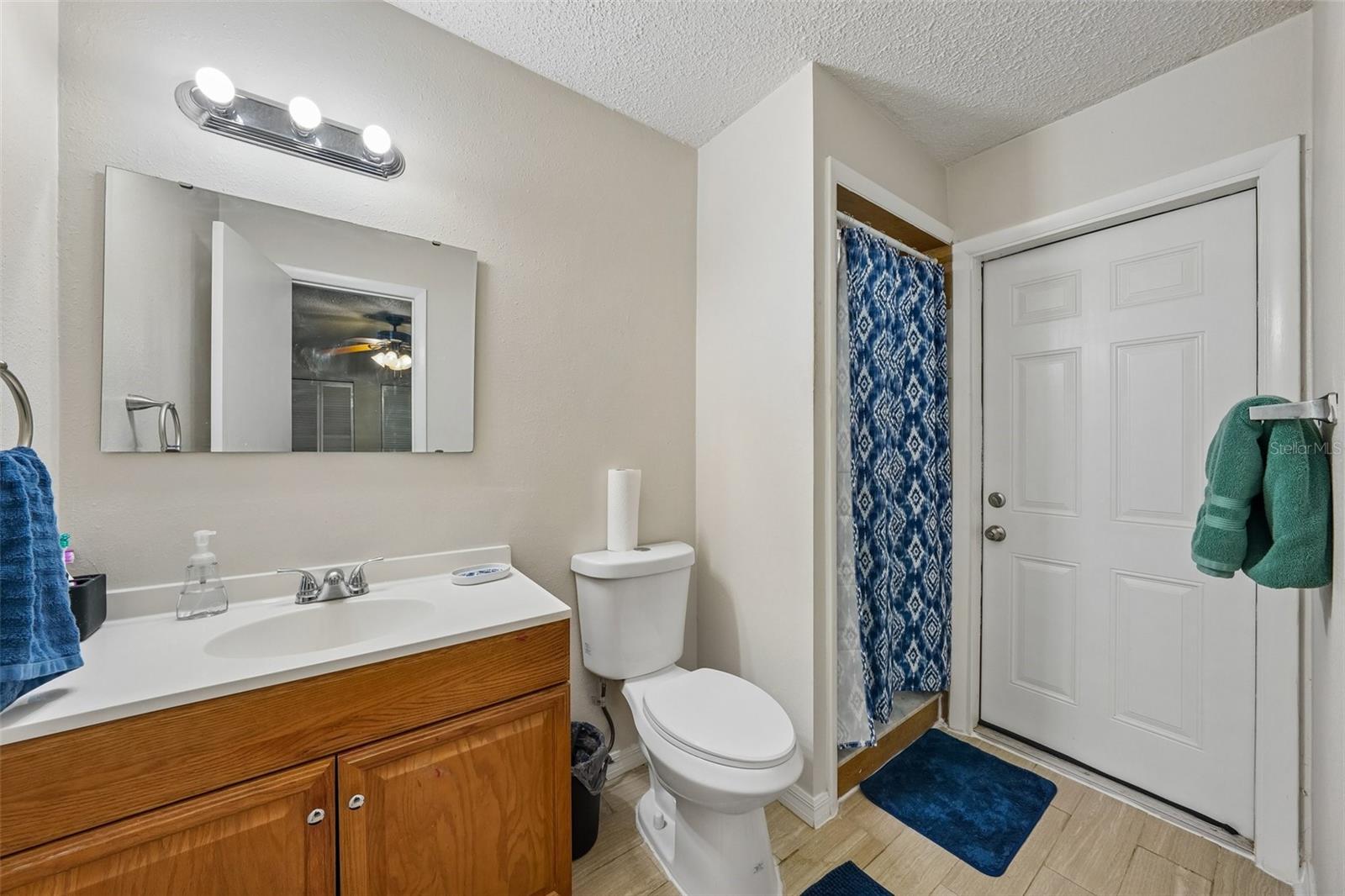 16139 VILLA DR