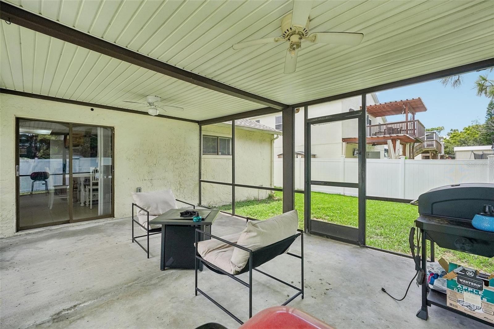 16139 VILLA DR