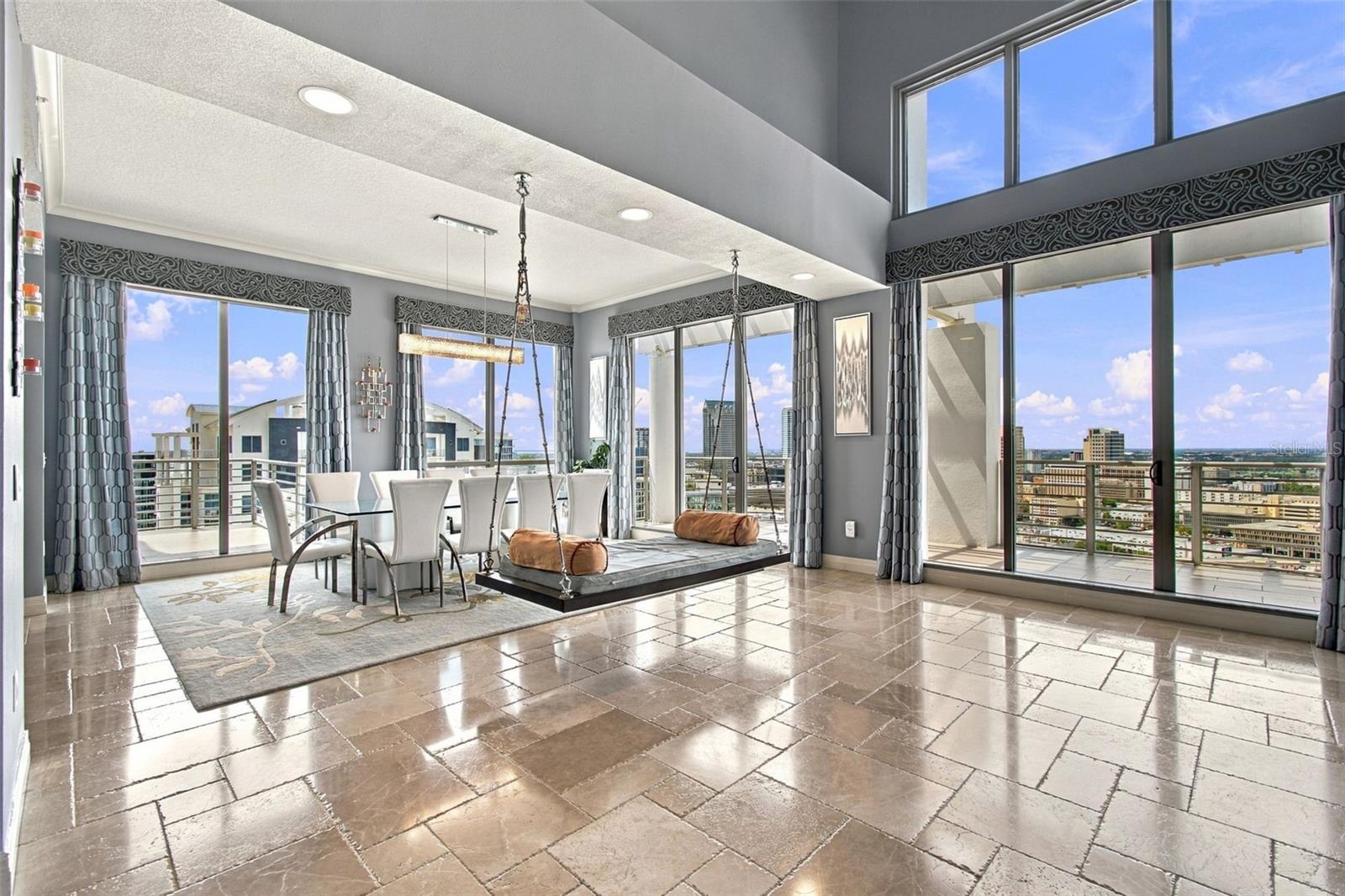 1209 E CUMBERLAND AVE #2901