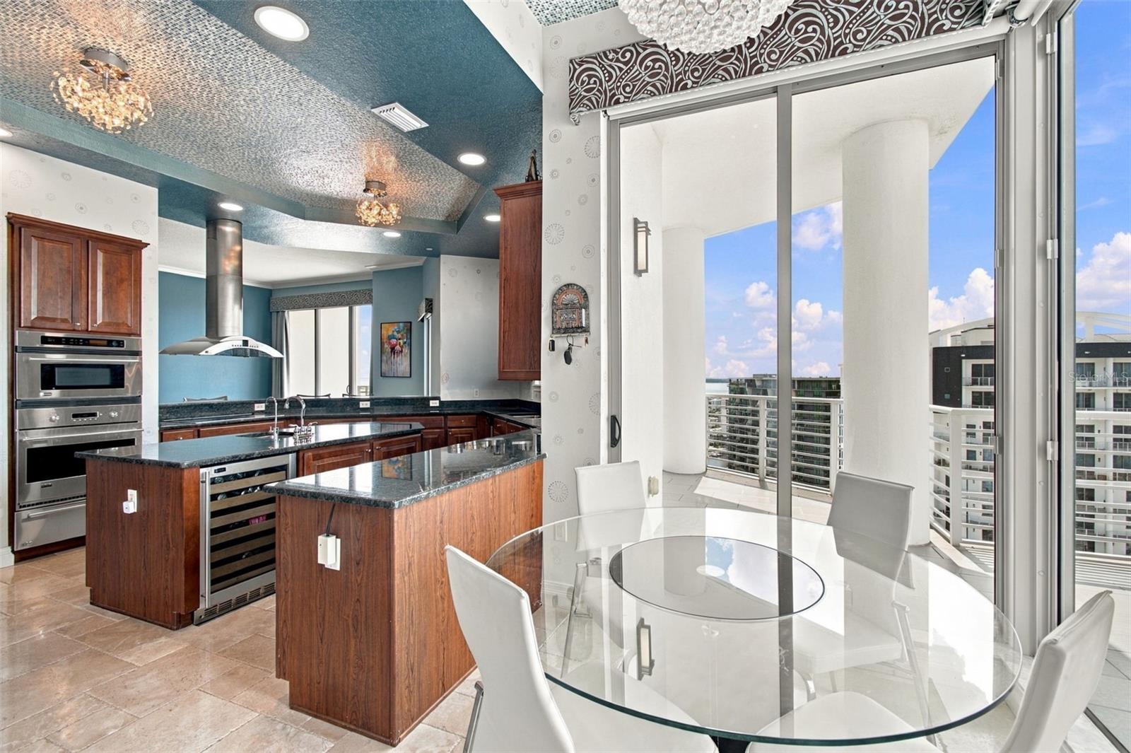 1209 E CUMBERLAND AVE #2901