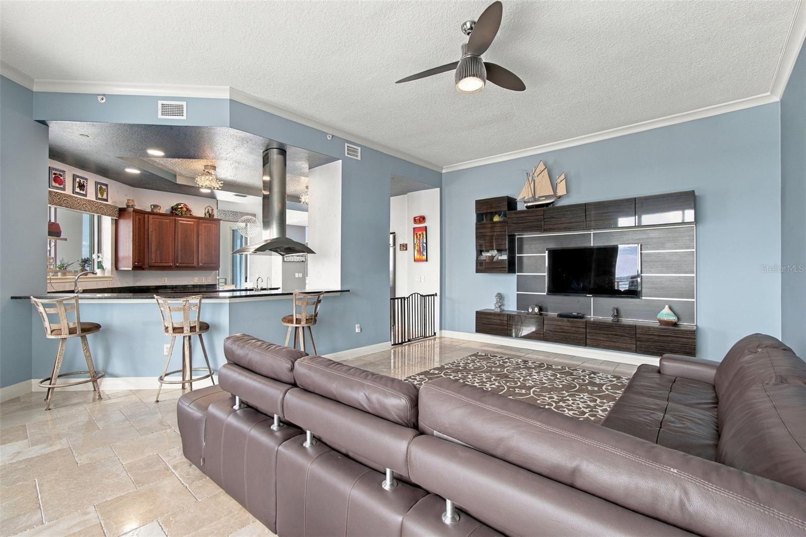 1209 E CUMBERLAND AVE #2901