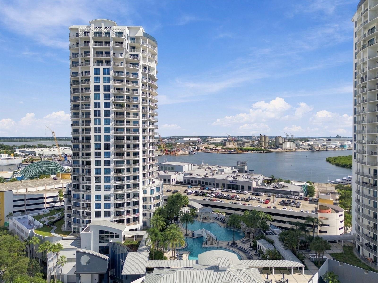 1209 E CUMBERLAND AVE #2901