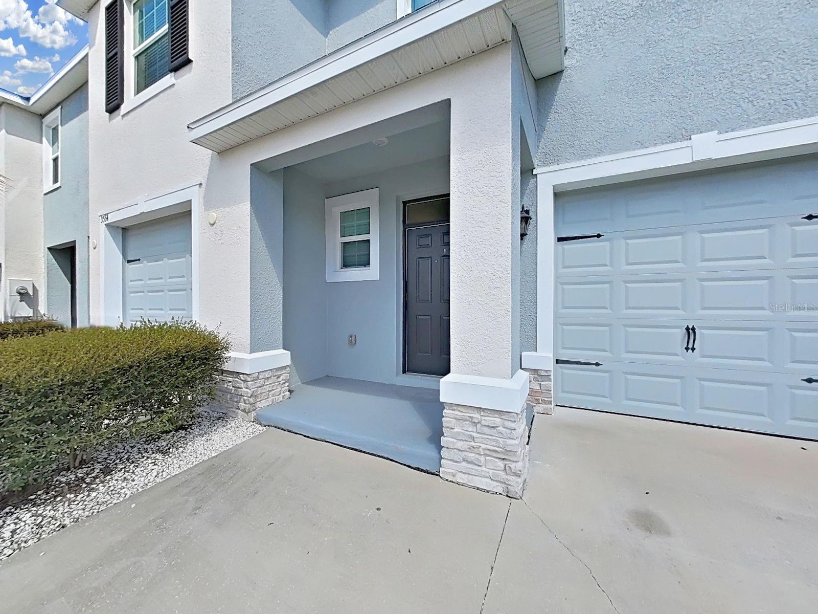 3556 WHITE DANDELION CT