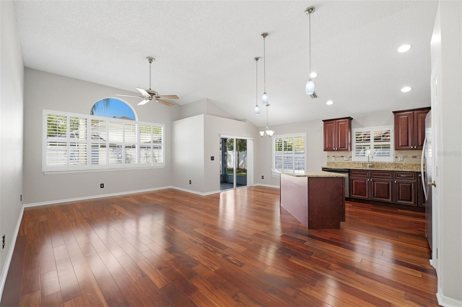 13418 SUNVALE PL