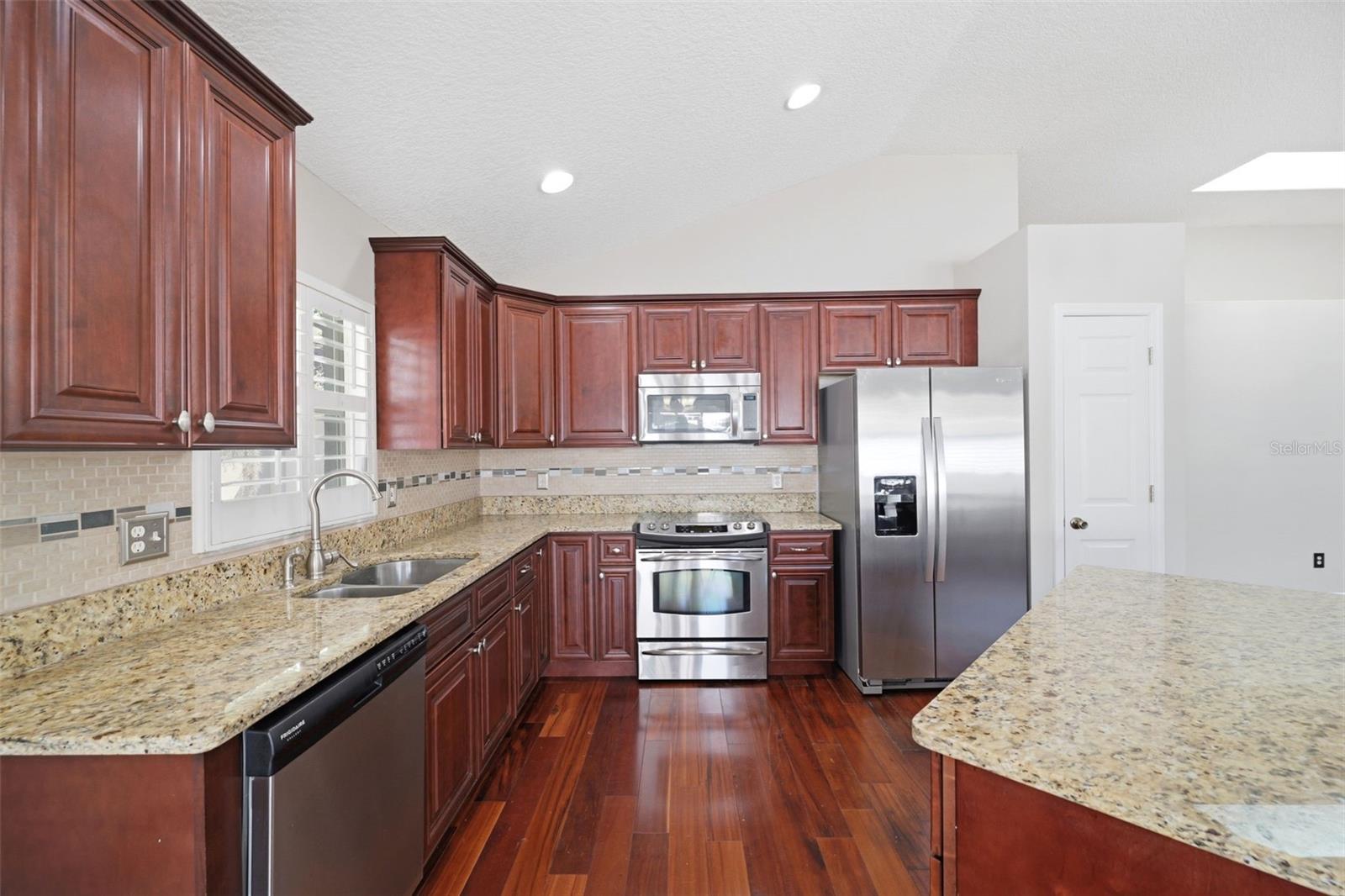 13418 SUNVALE PL
