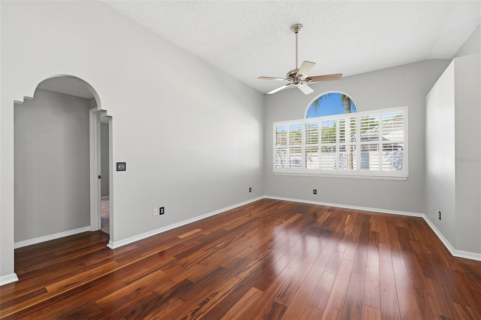 13418 SUNVALE PL