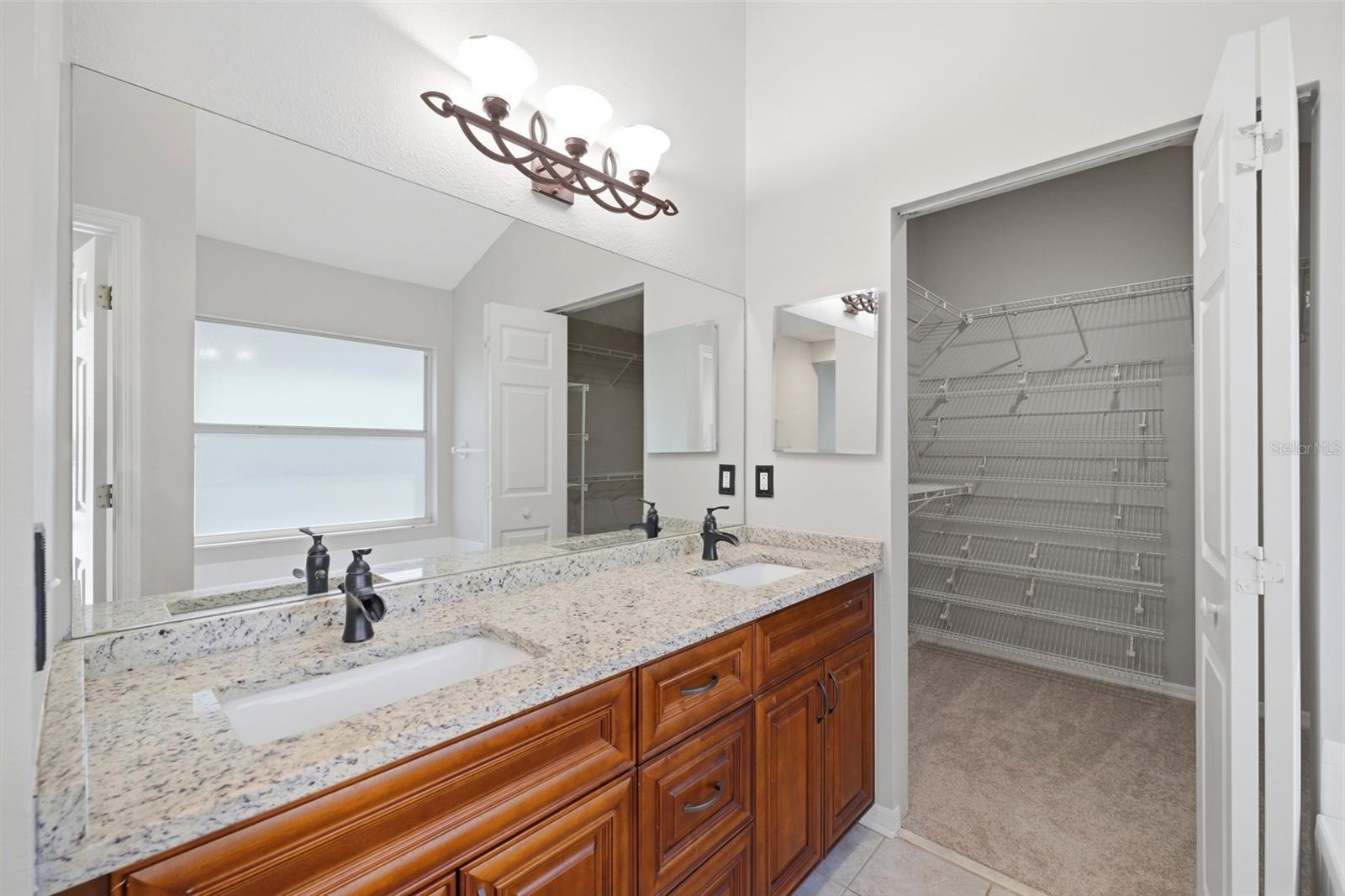 13418 SUNVALE PL
