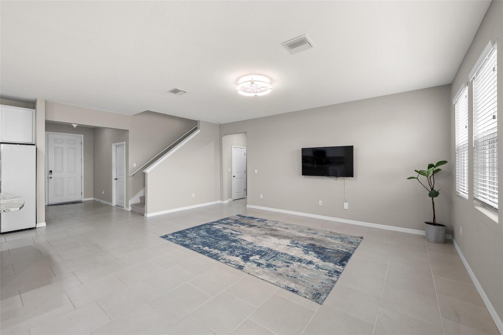 33503 FIELD MAPLE LOOP