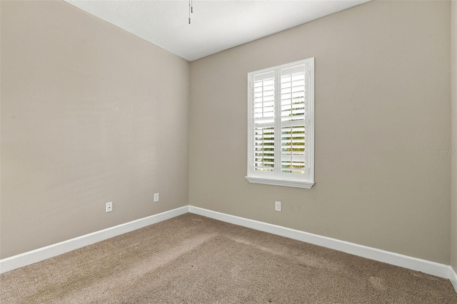 8021 WHITETAIL DEER WAY