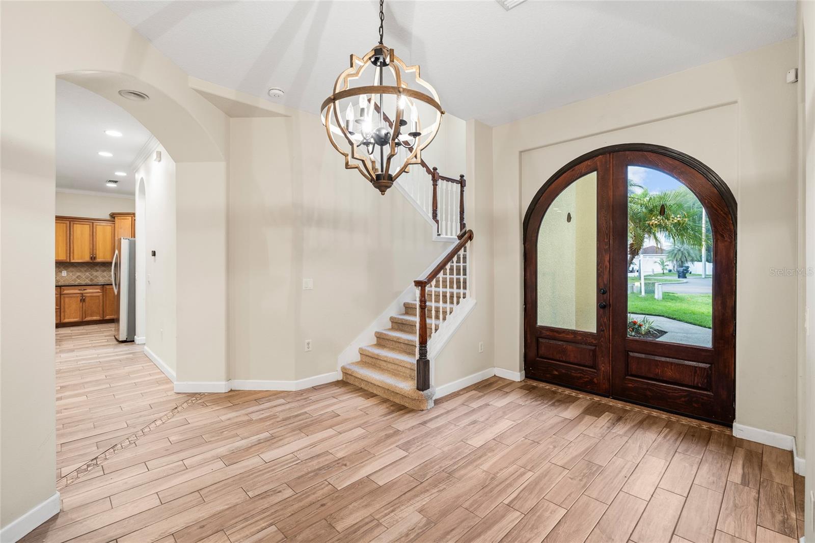 4117 WOODACRE LN