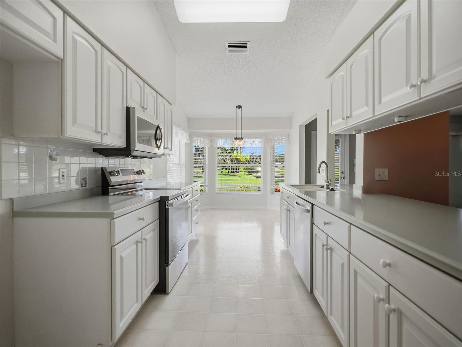 1023 ALMONDWOOD DR