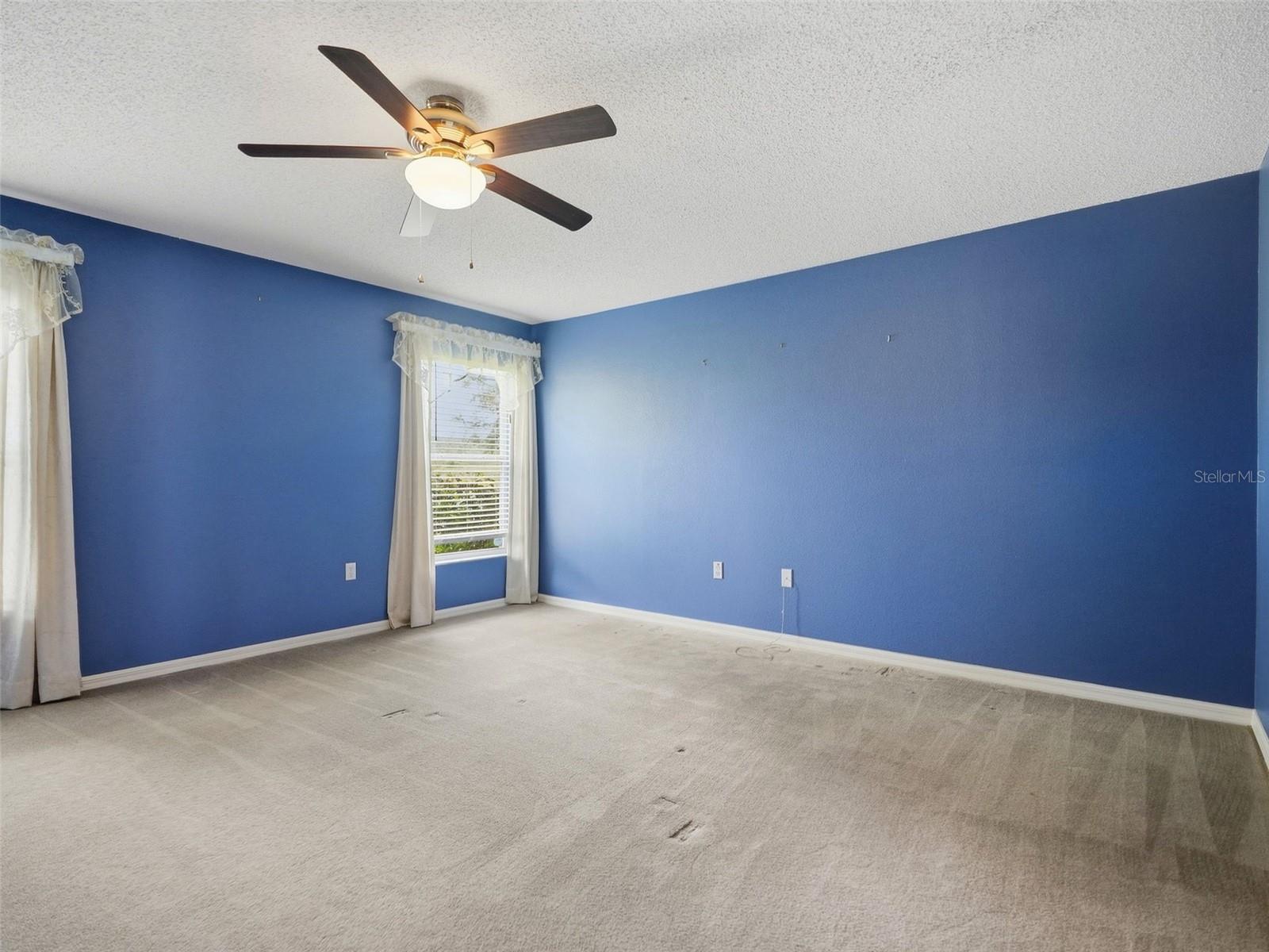1023 ALMONDWOOD DR