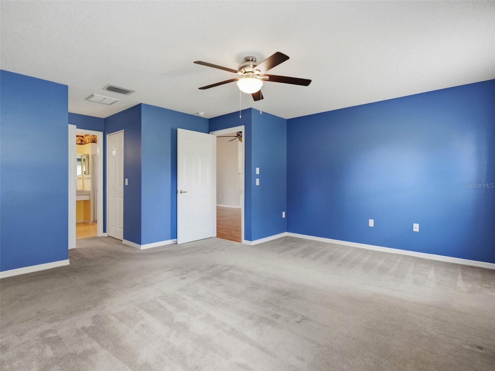 1023 ALMONDWOOD DR