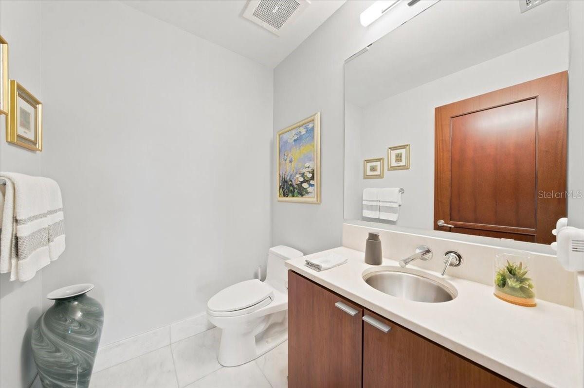 111 N 12TH ST #1704