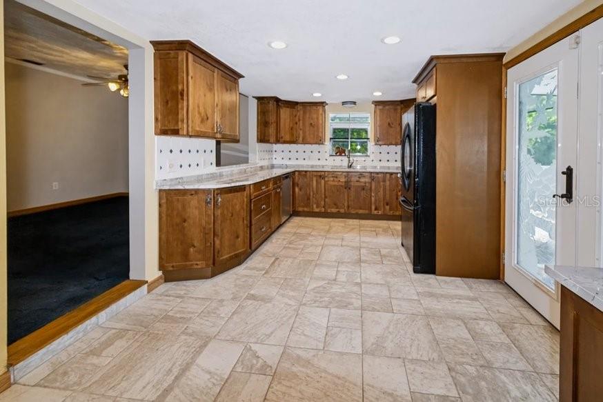 13016 SOMERLOTT PL