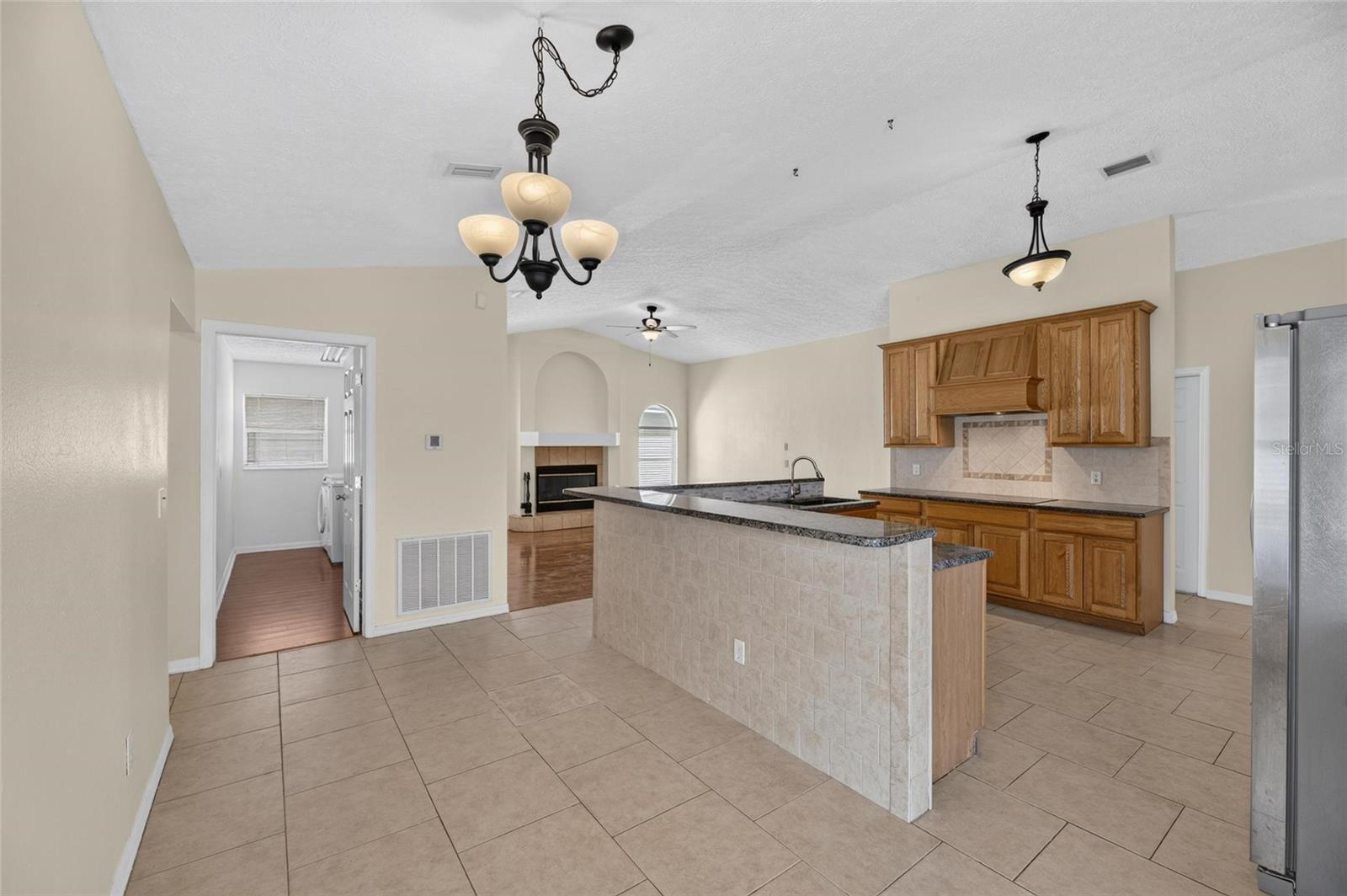 4404 KENDAL CT