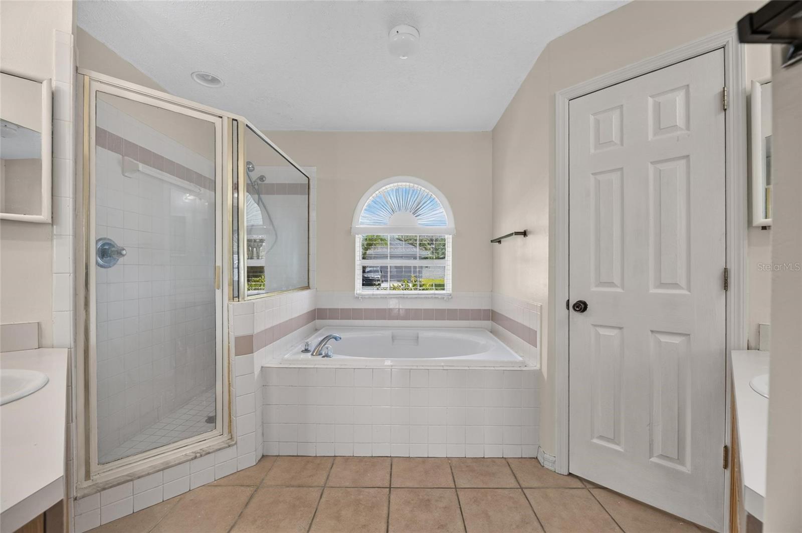 4404 KENDAL CT