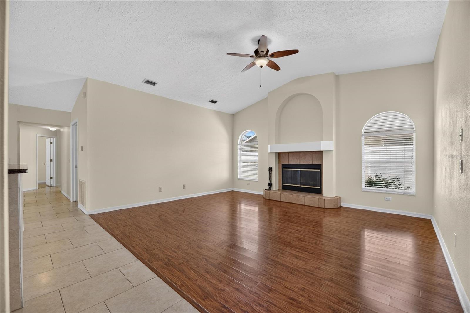 4404 KENDAL CT