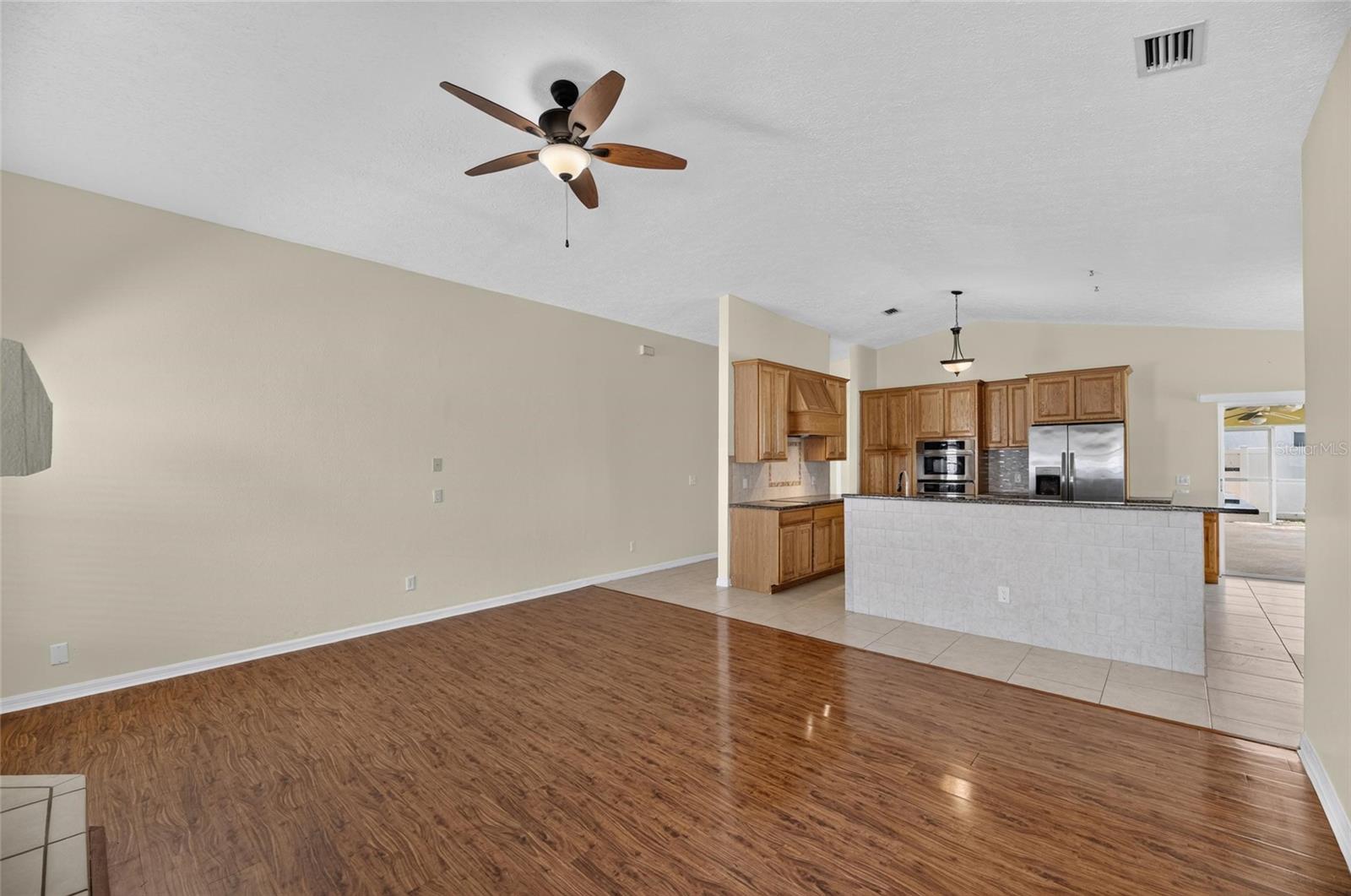 4404 KENDAL CT