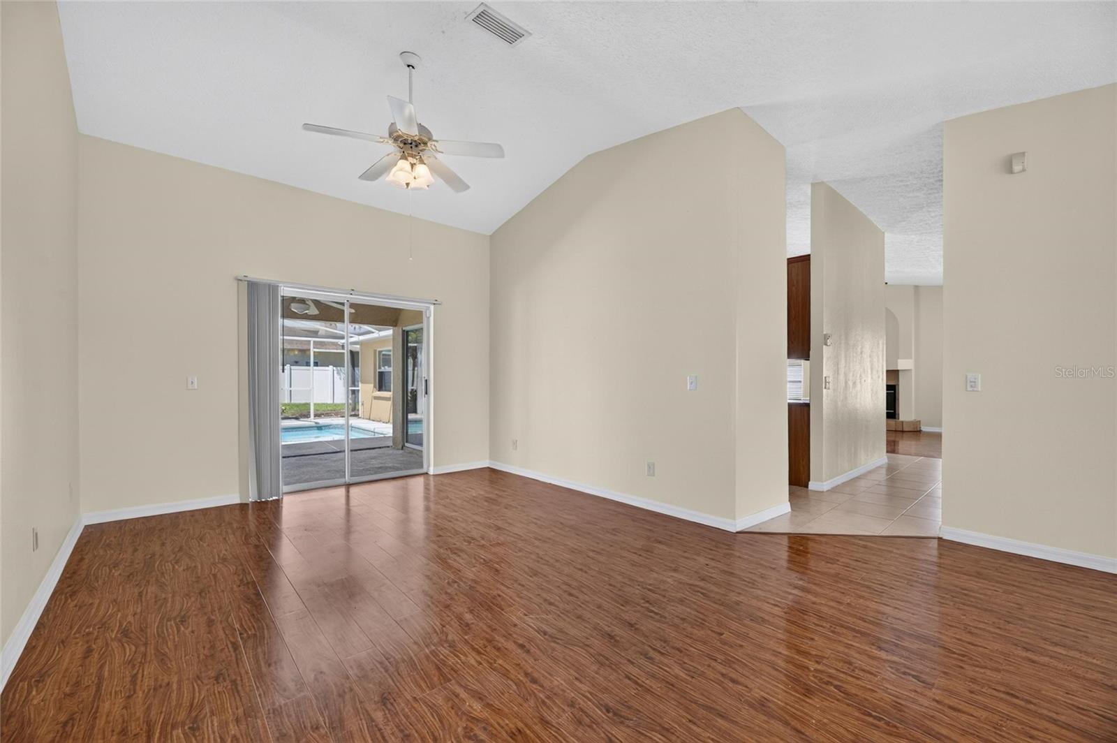 4404 KENDAL CT