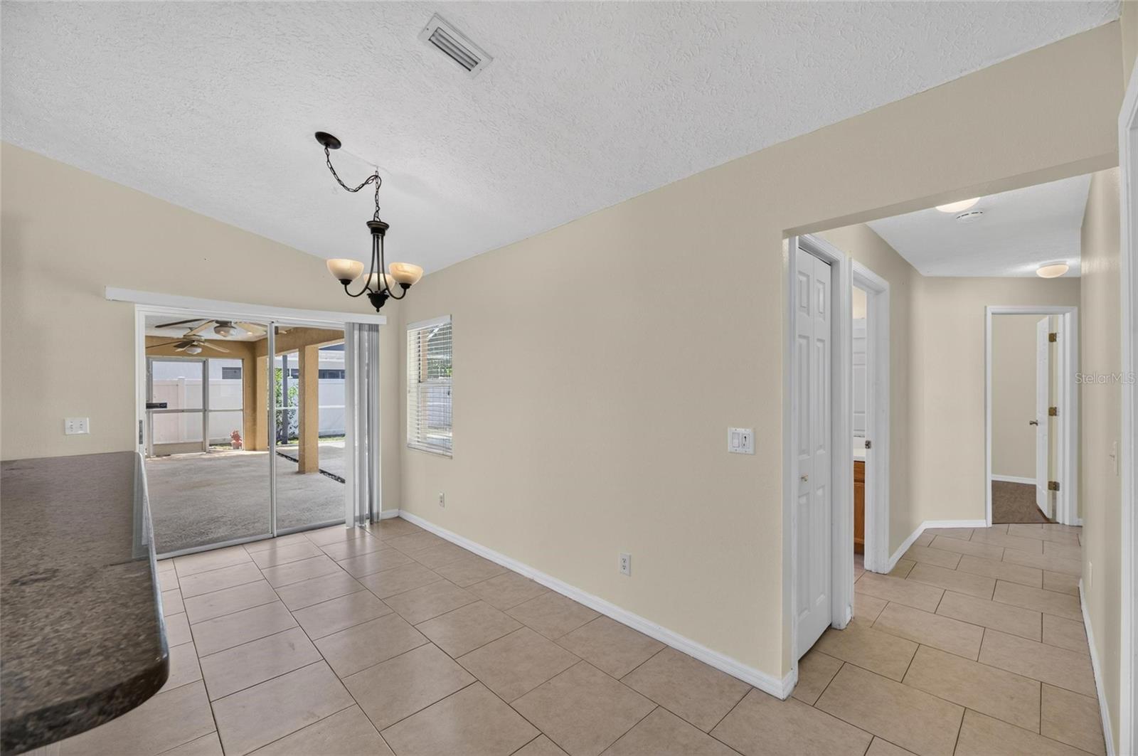 4404 KENDAL CT