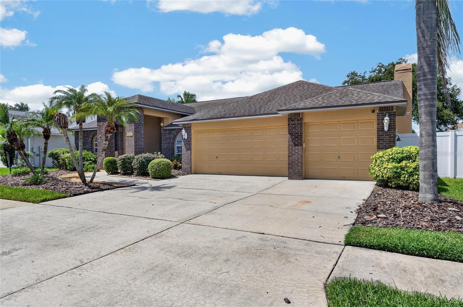 4404 KENDAL CT