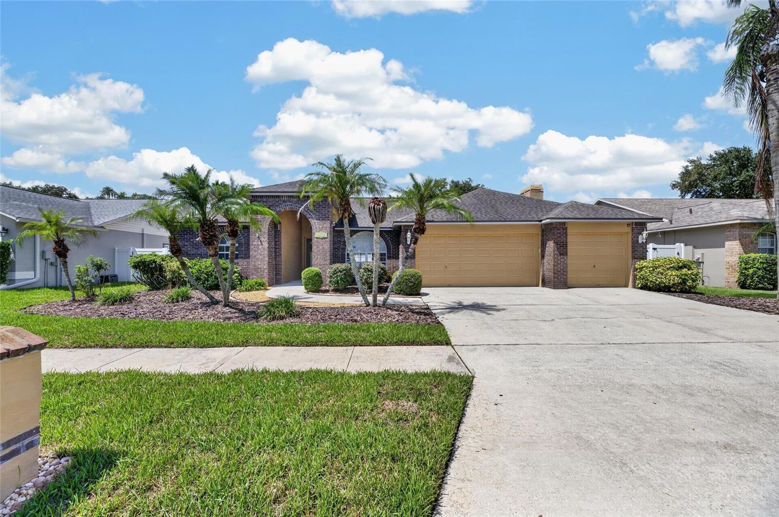 4404 KENDAL CT