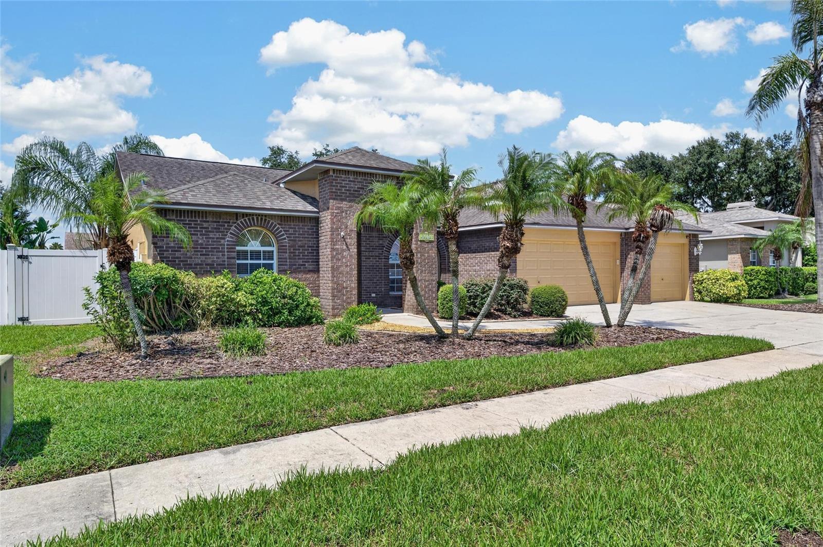 4404 KENDAL CT