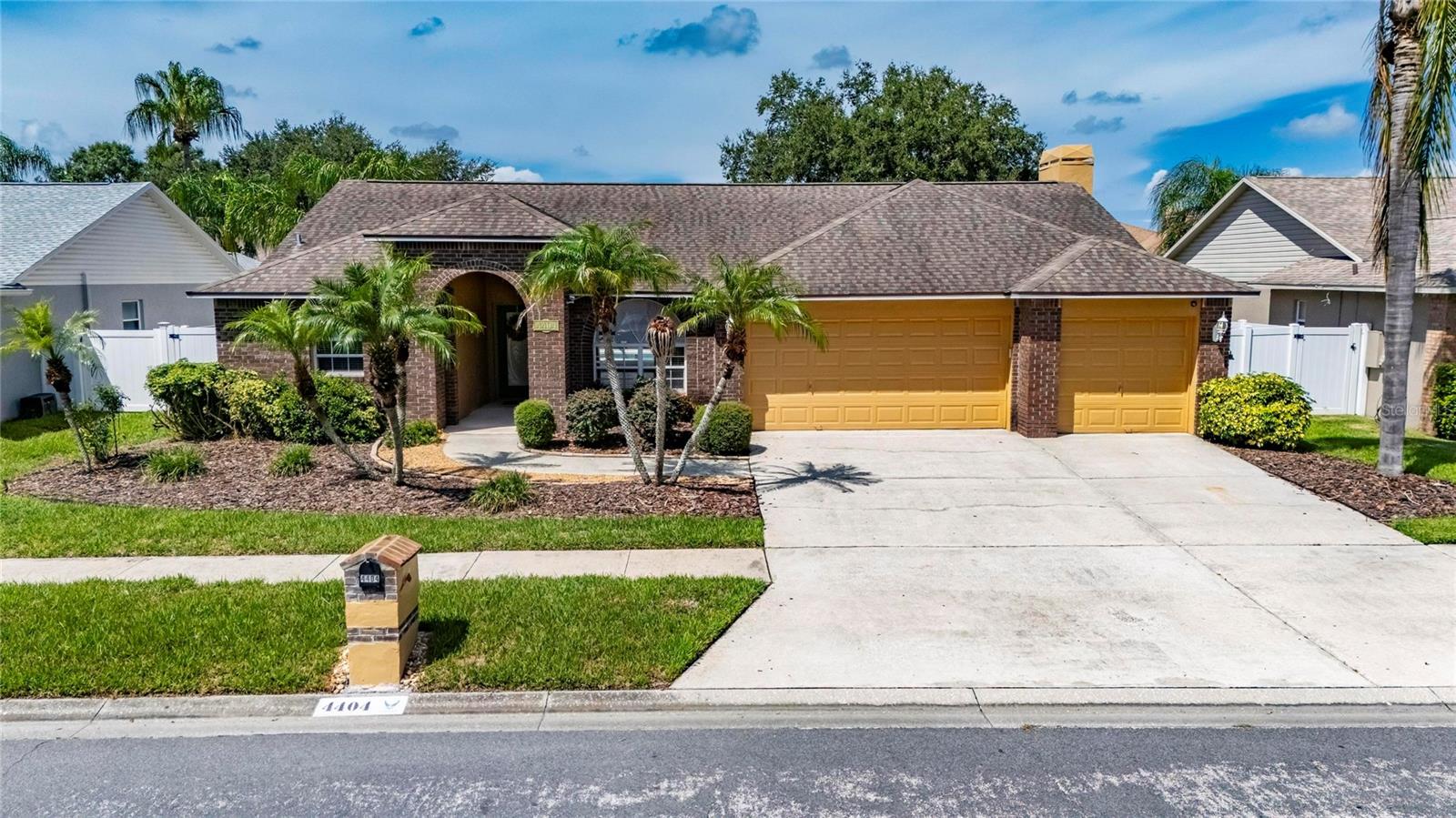 4404 KENDAL CT
