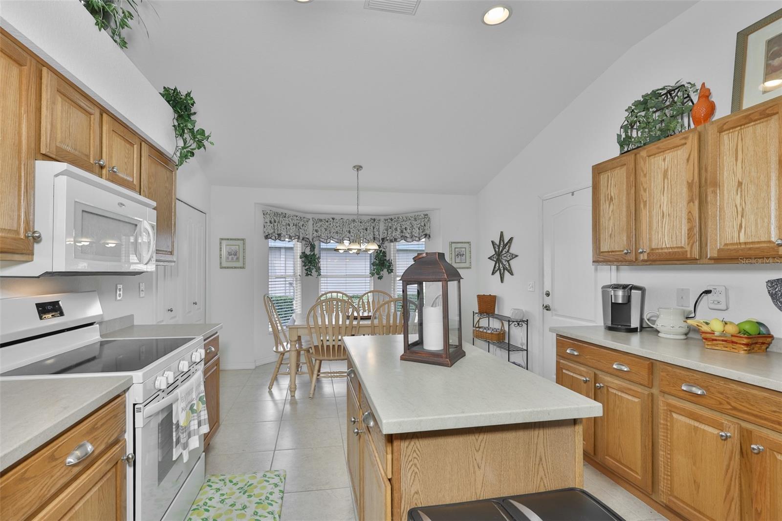 1251 CORINTH GREENS DR