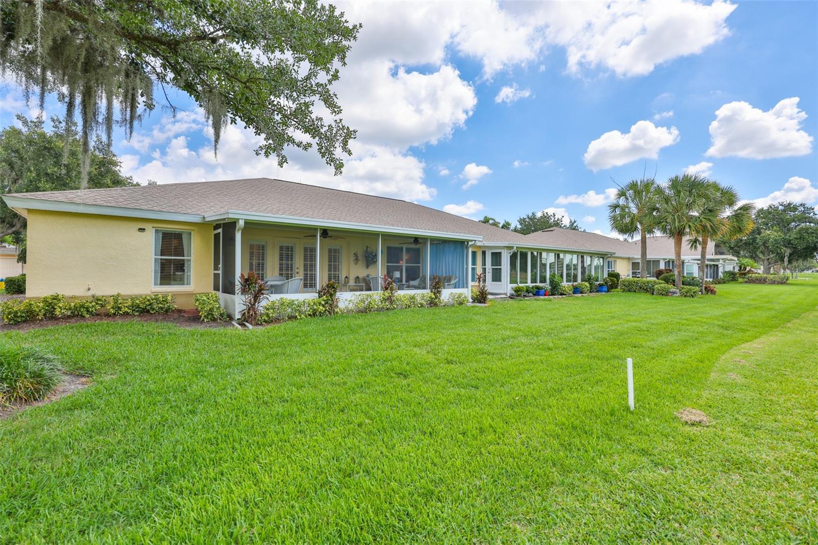 1251 CORINTH GREENS DR