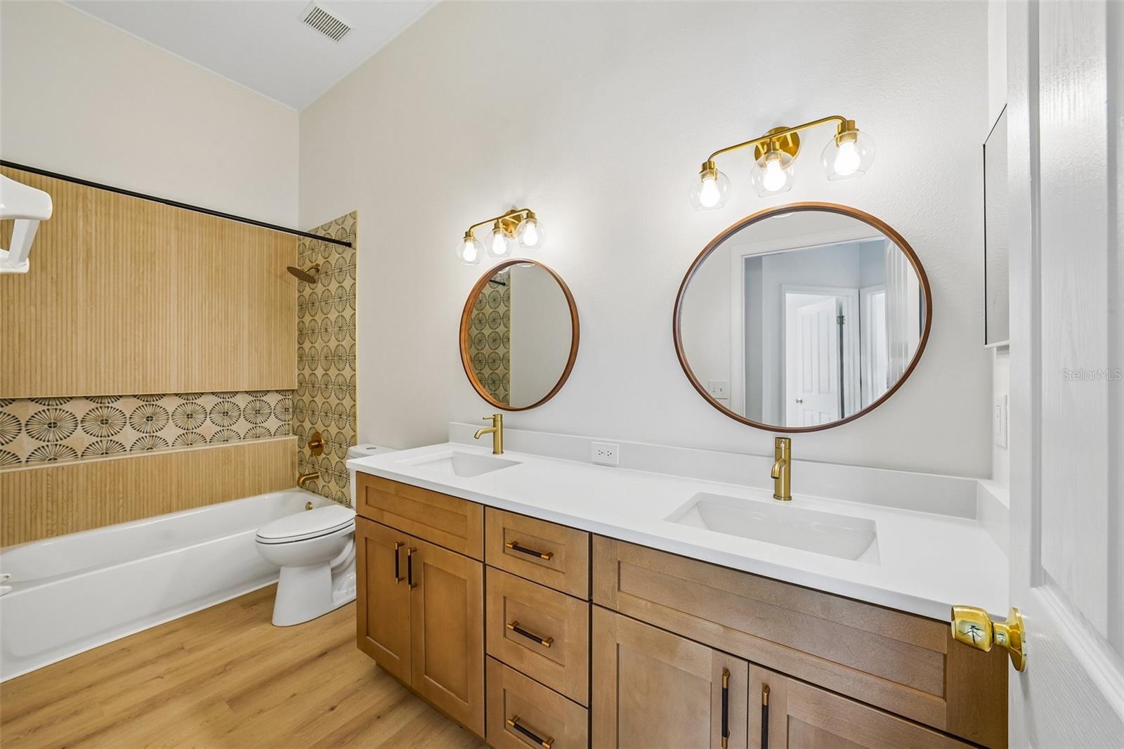 24514 VOLTERRA CT