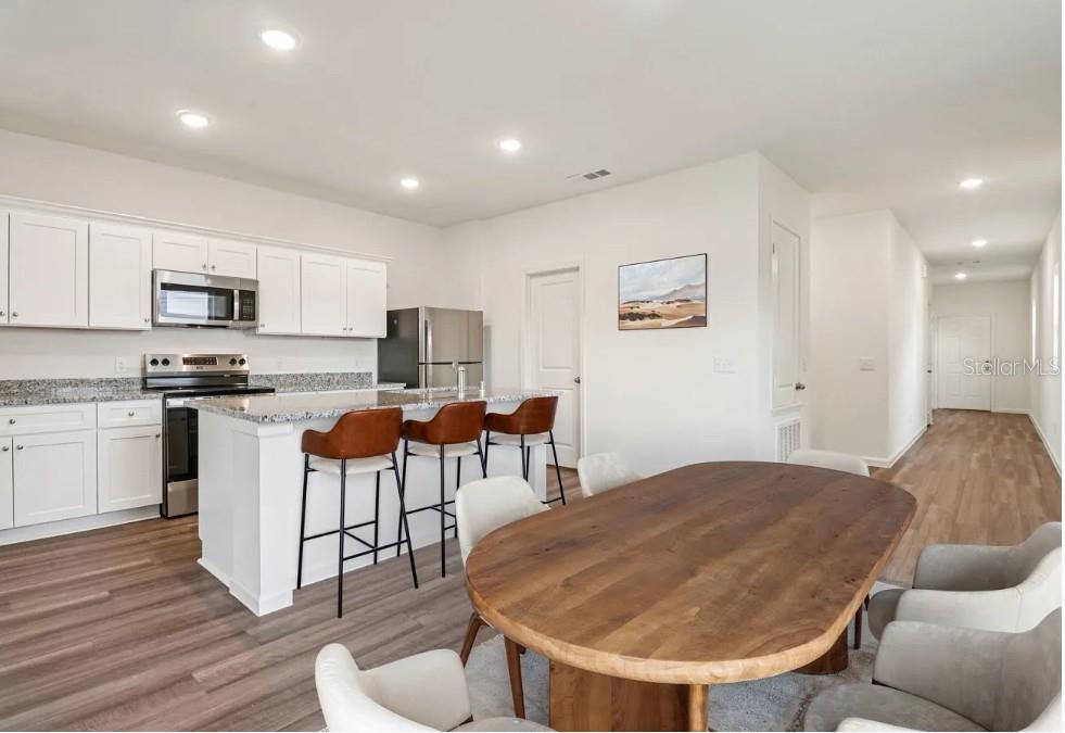11207 ARNOLD LOOP