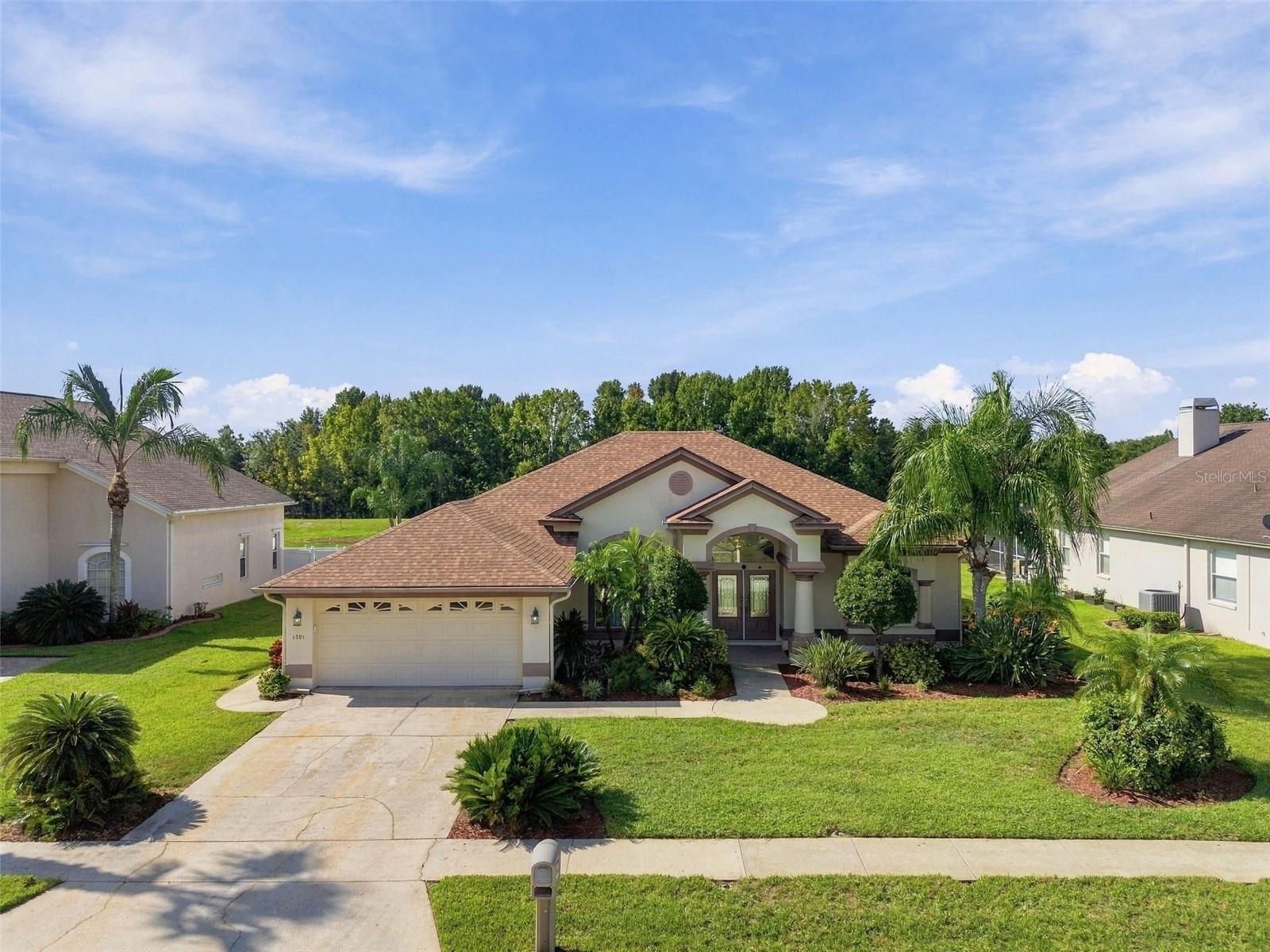 1301 Fox Chapel Dr, Lutz