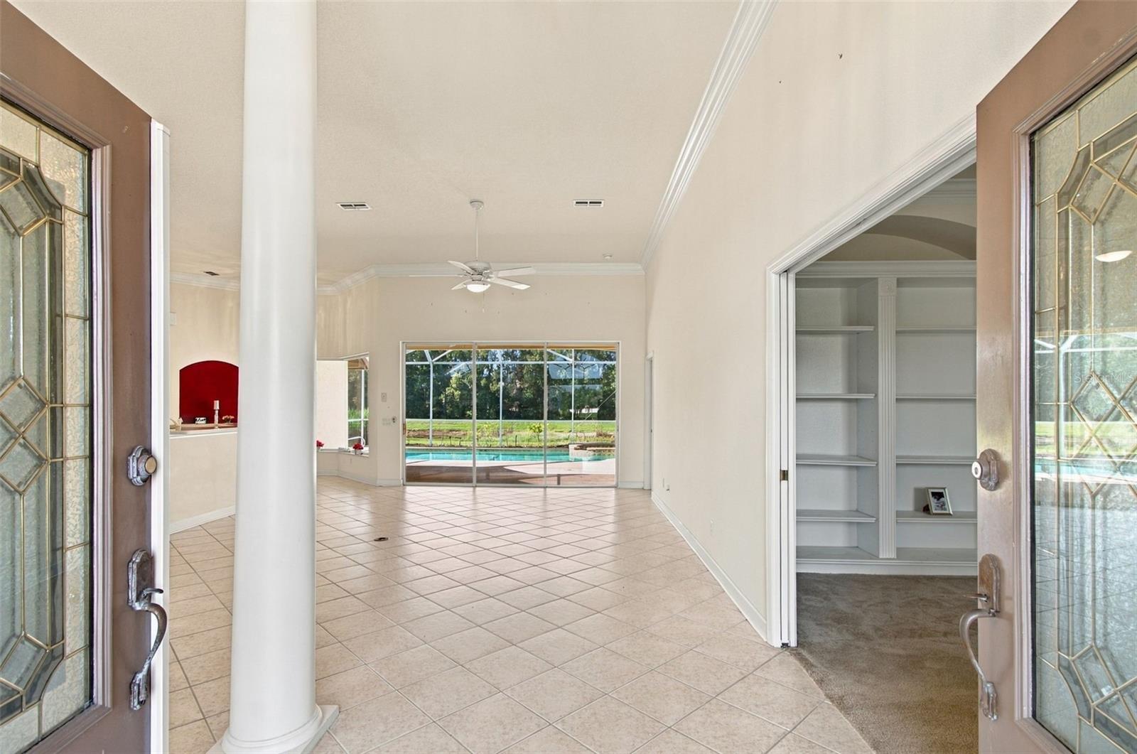 1301 FOX CHAPEL DR