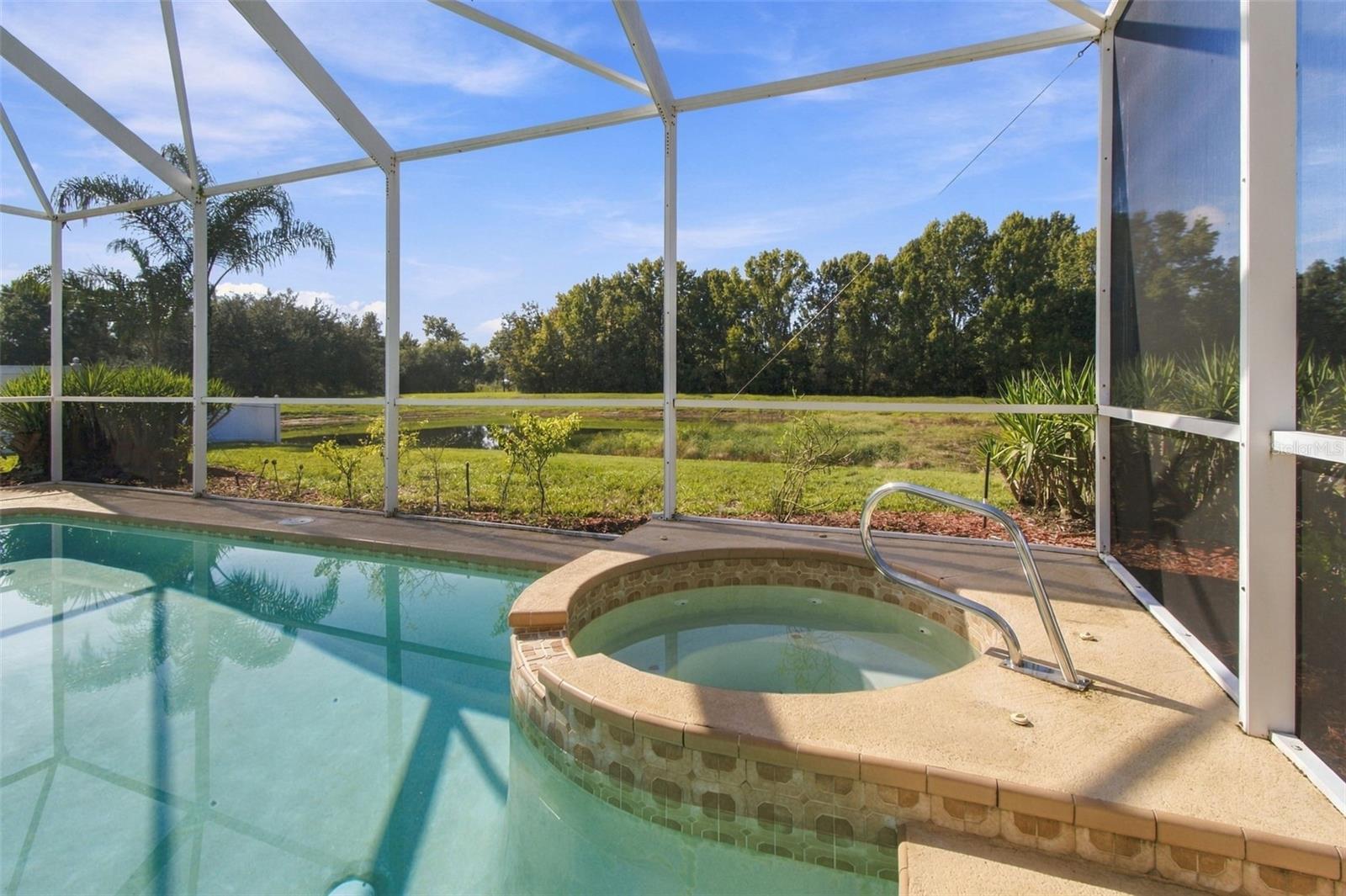 1301 FOX CHAPEL DR
