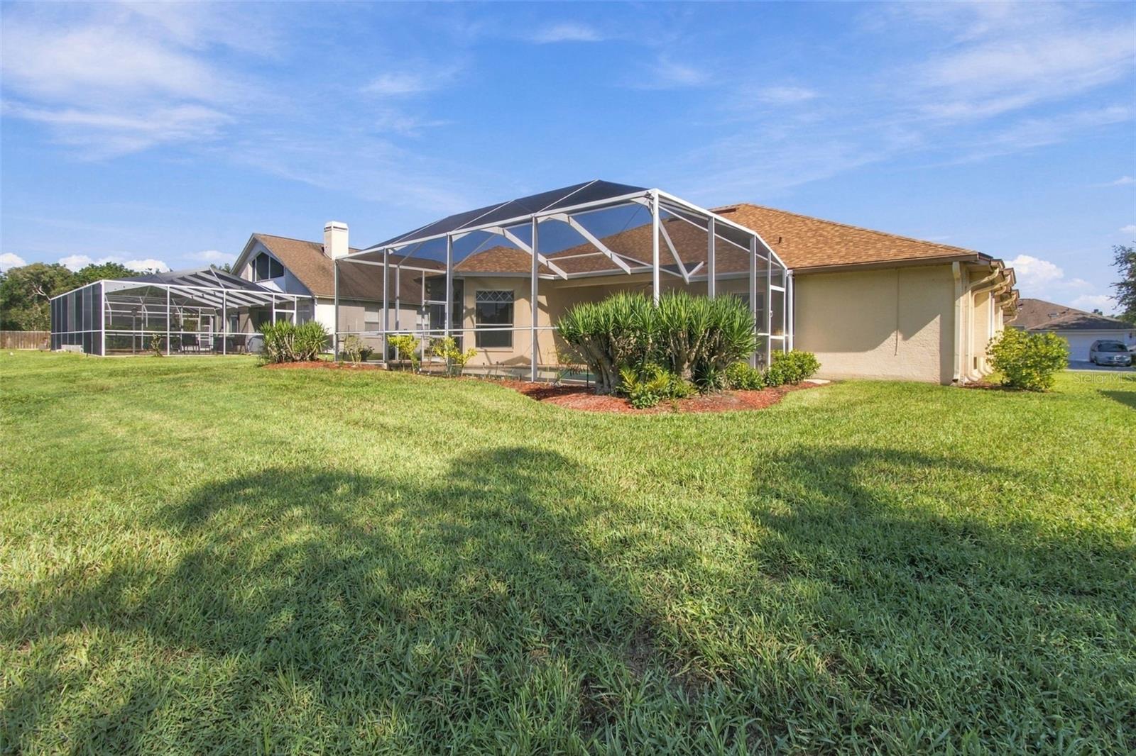 1301 FOX CHAPEL DR