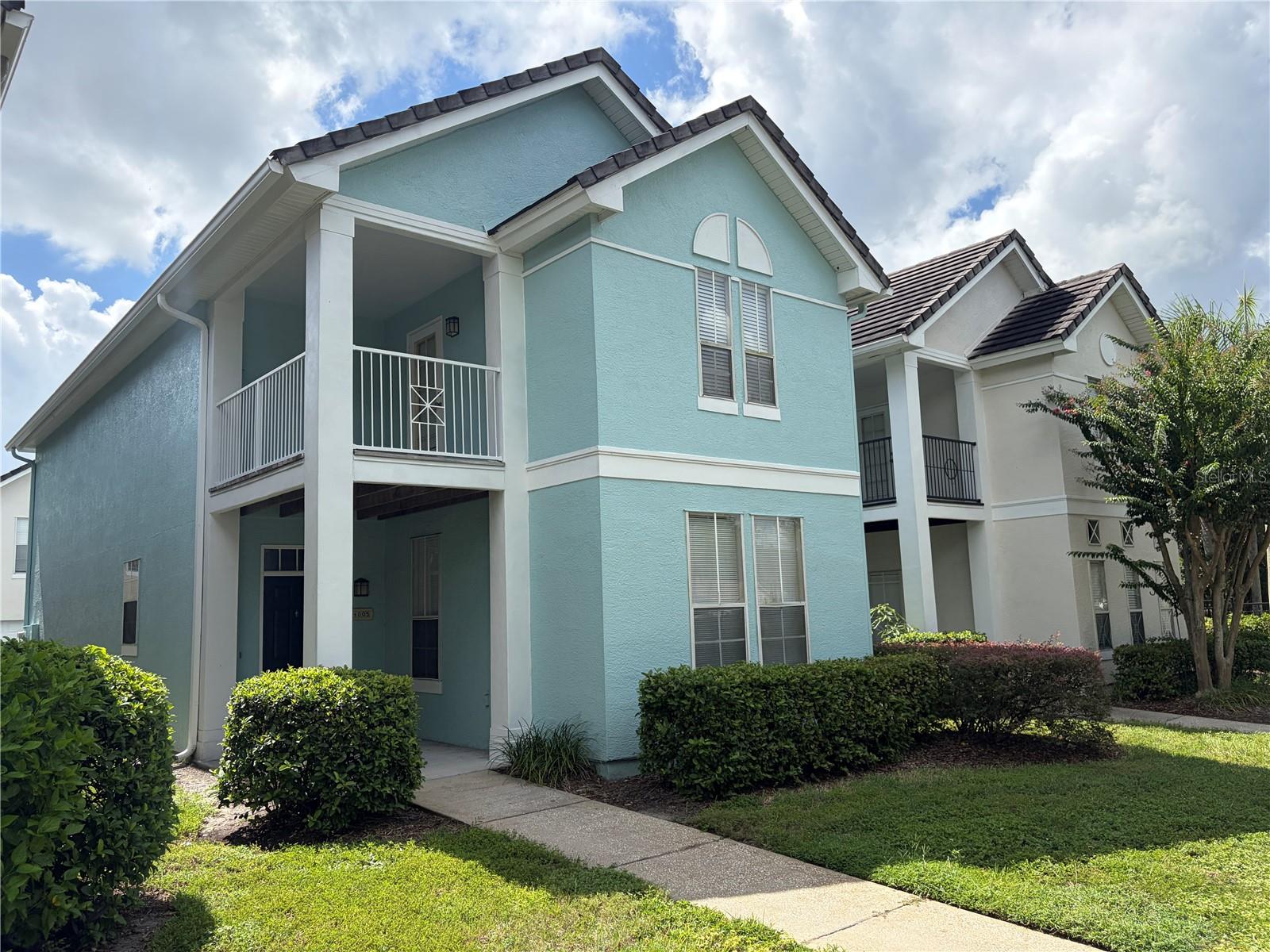 4005 PALMETTO PALM CT