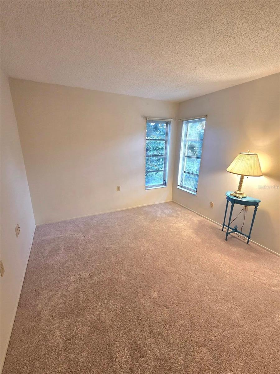 10641 TONAPA LOOP