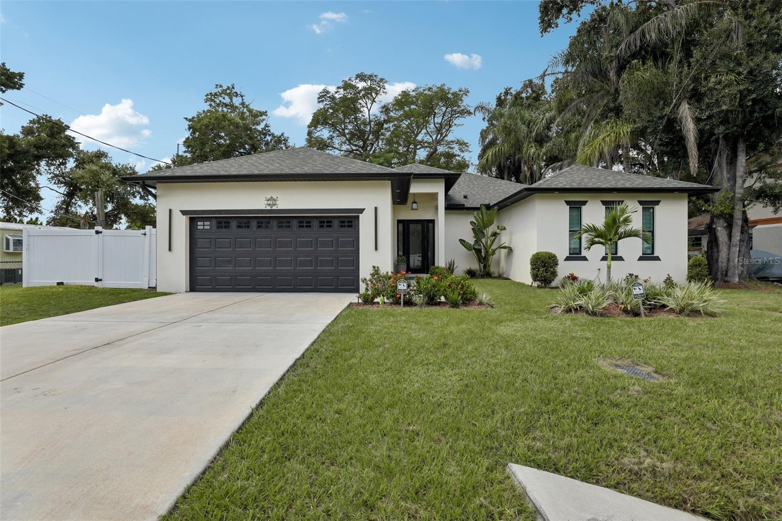 7210 N Amos Ave, Tampa