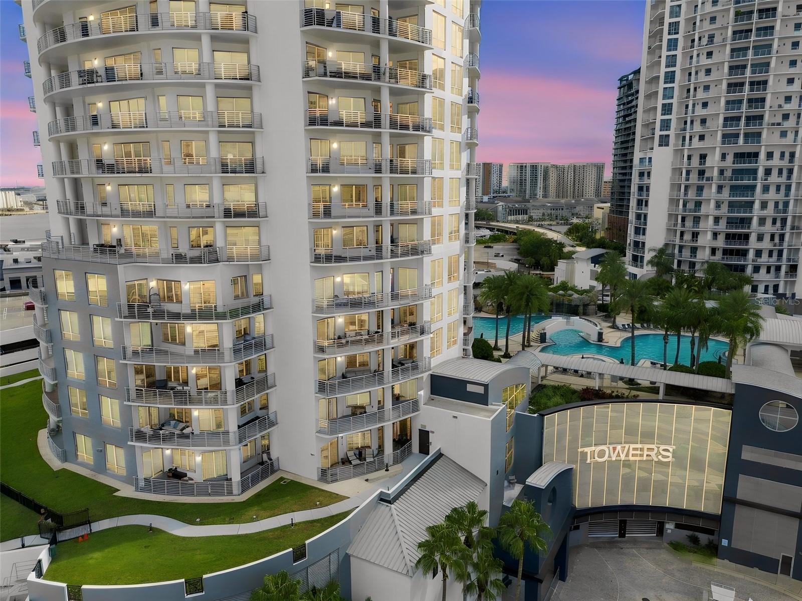 1209 E Cumberland Ave #504, Tampa