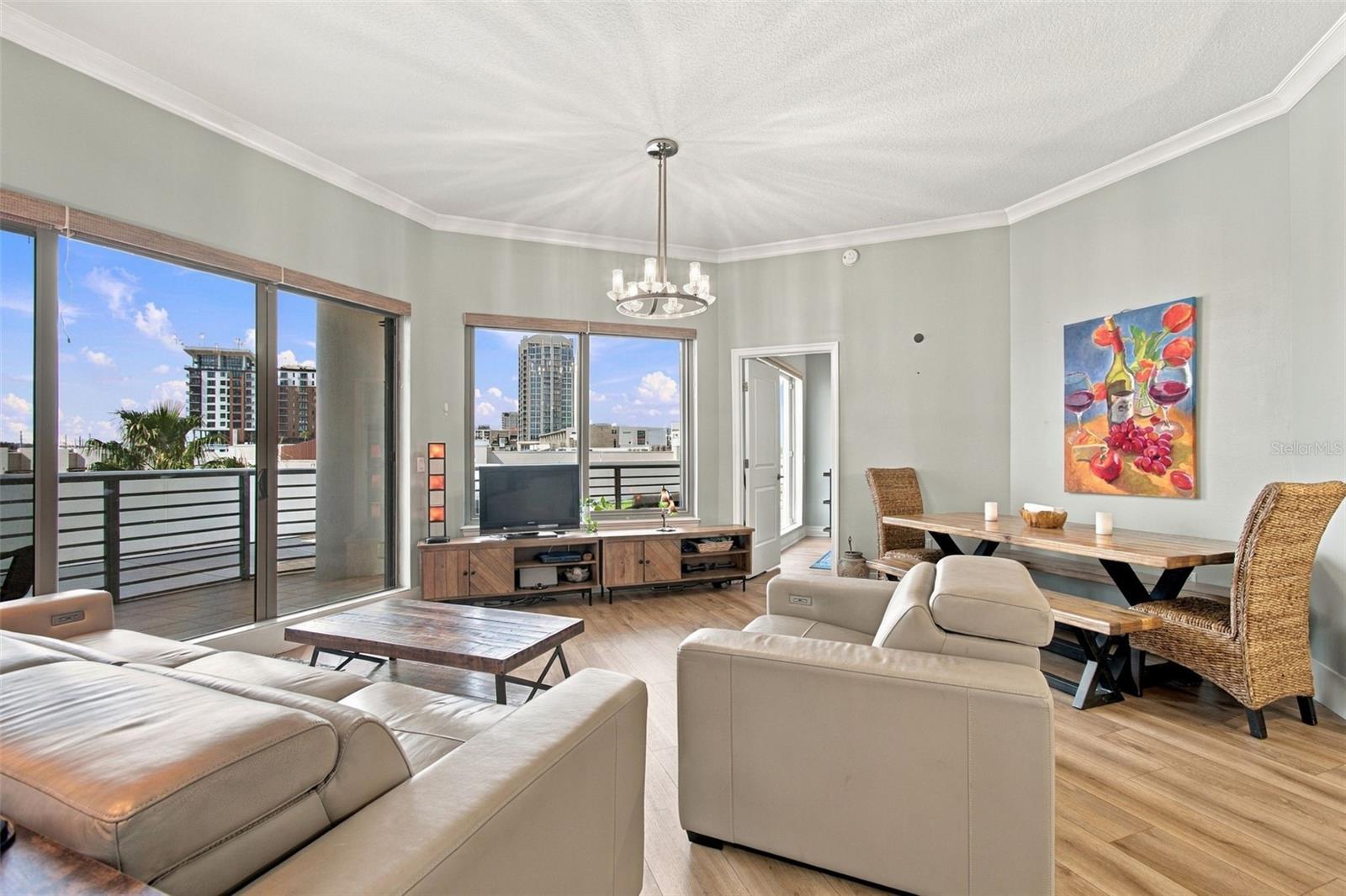 1209 E CUMBERLAND AVE #504