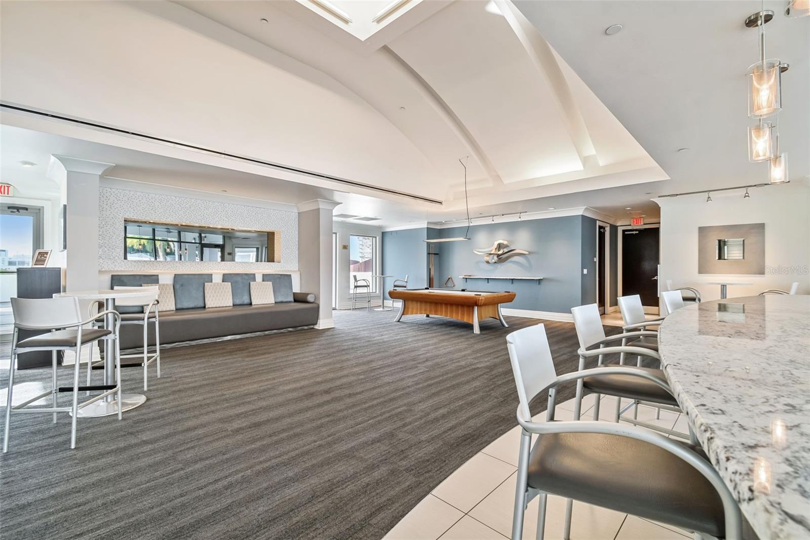 1209 E CUMBERLAND AVE #504