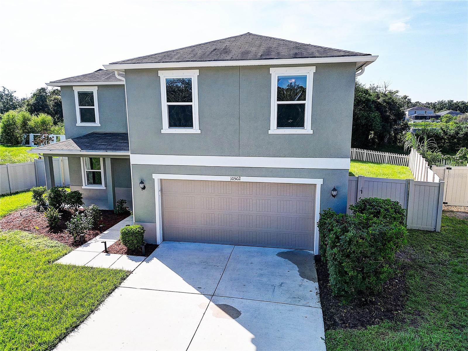 10502 MEDFORD LAKE DR