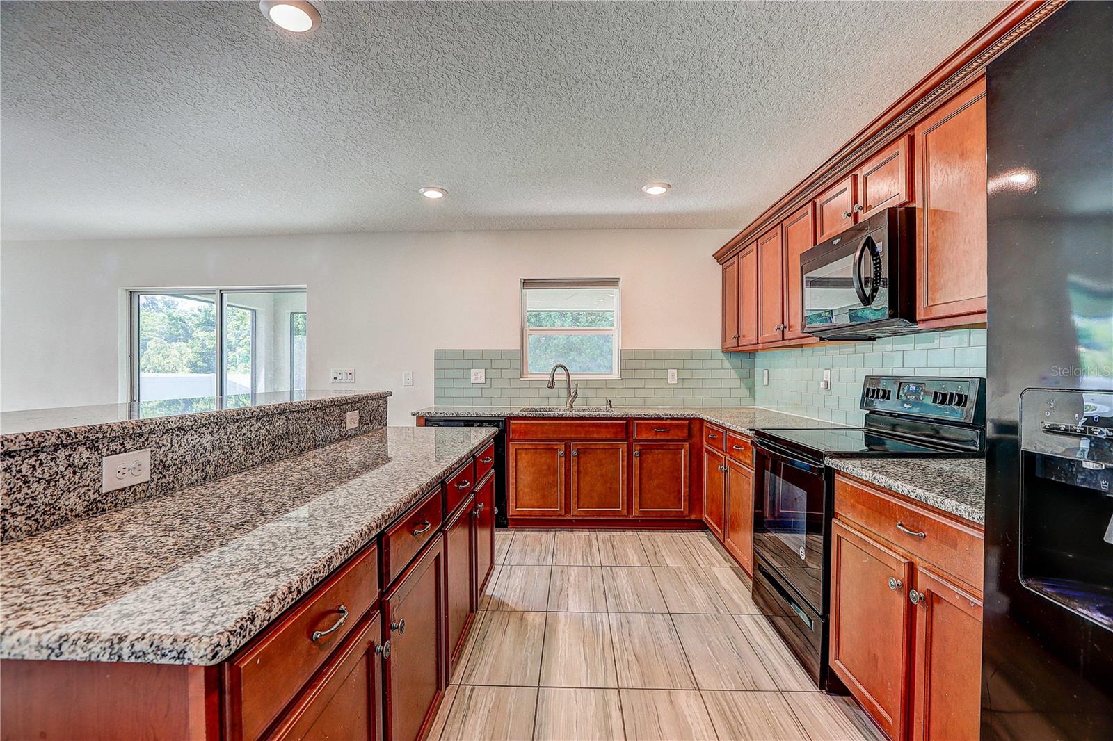 10502 MEDFORD LAKE DR
