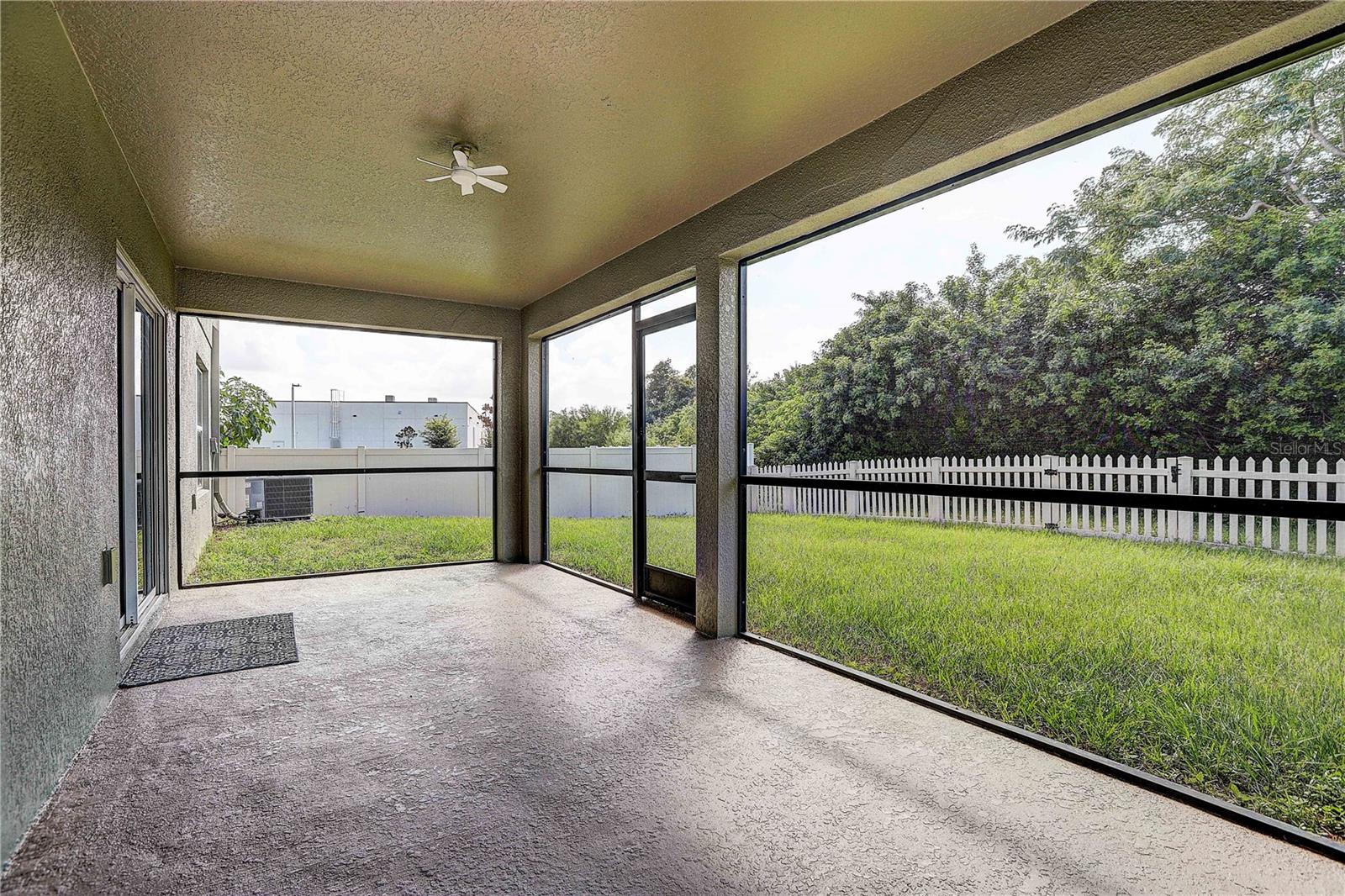 10502 MEDFORD LAKE DR